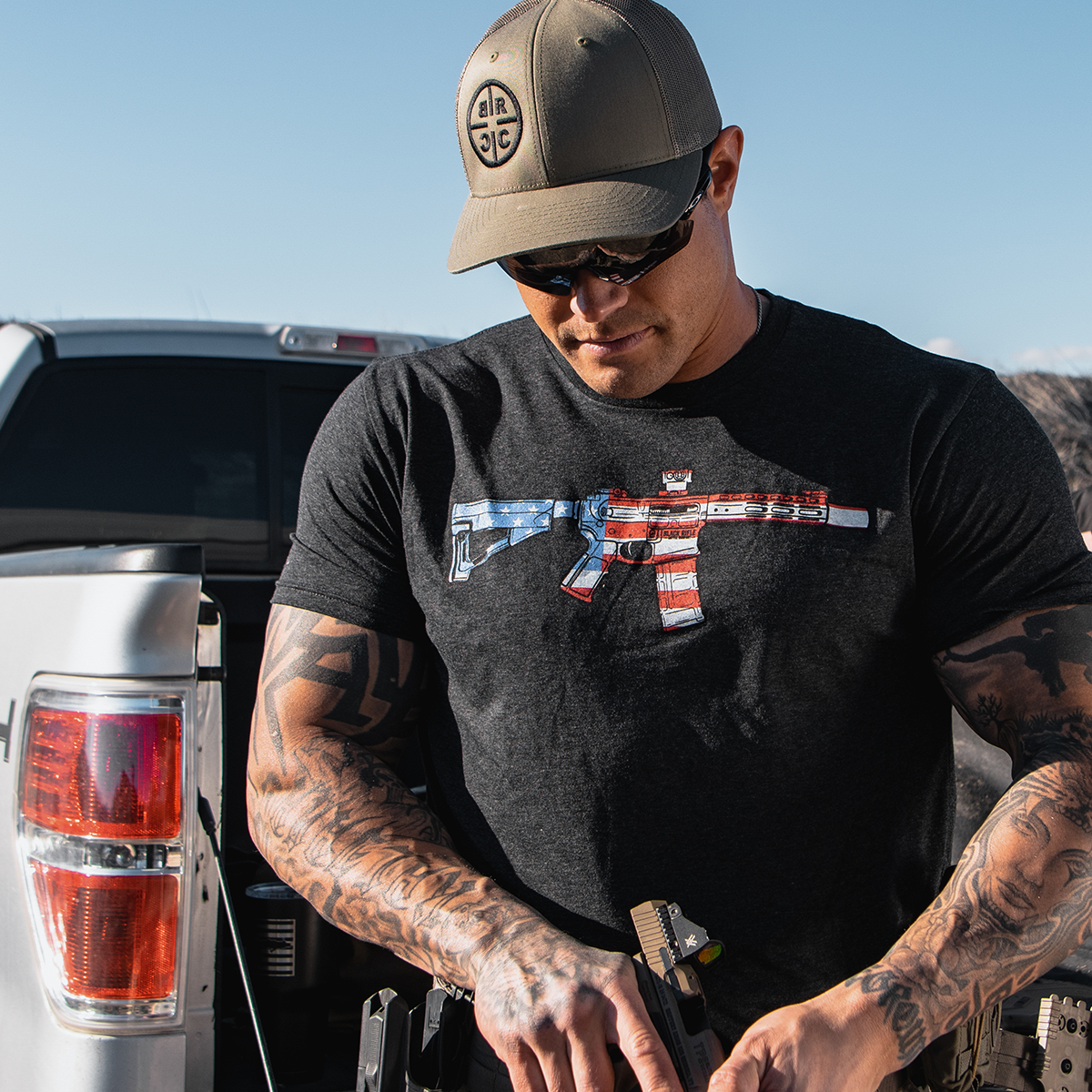 Hand Drawn Sbr Flag T-Shirt - Image 4